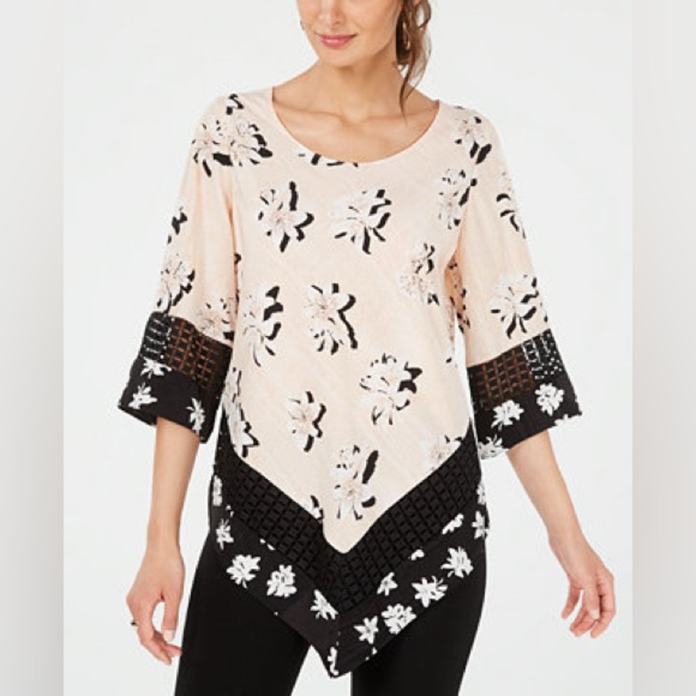 Alfani Printed Crochet Trim V-Hem Top Pink Size 1X